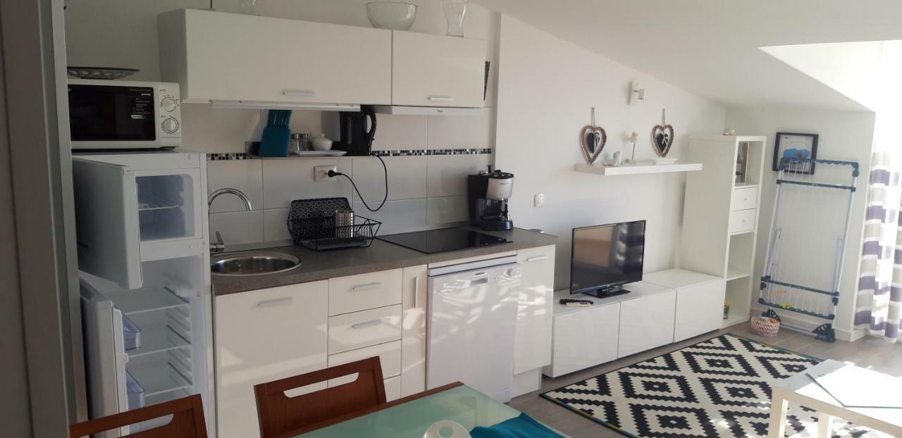Apartmani Riva Rogoznica  Eksteriør bilde